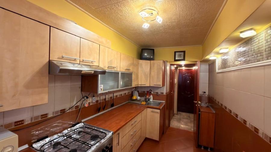 Apartament cu 3 camere decomandat, mobilat în Obor