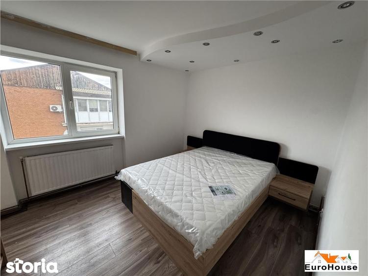 Apartament cu 2 camere semidecomandat în Cetate
