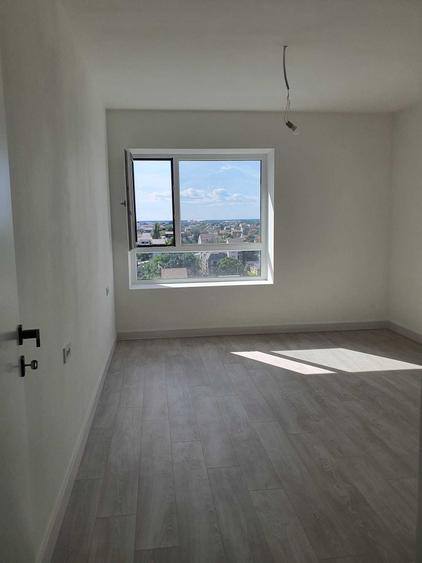 Apartament cu 2 camere decomandat în Jiului