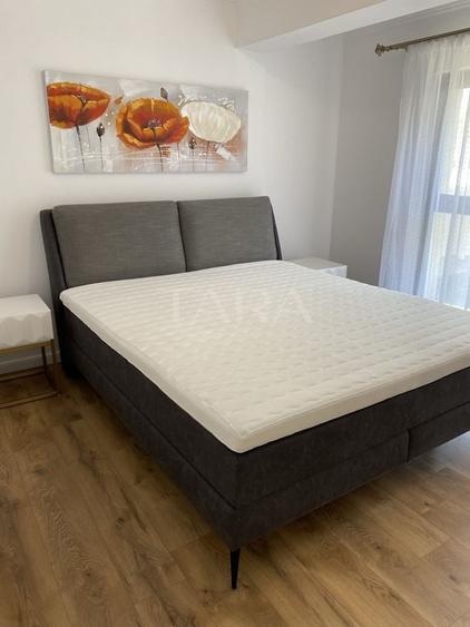Apartament cu 3 camere decomandat, mobilat în Vest