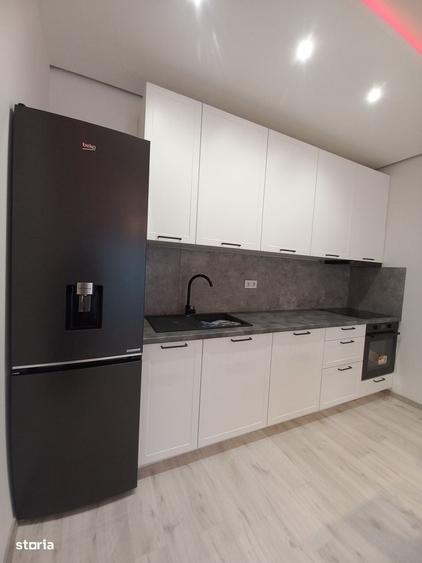 Apartament cu 2 camere, mobilat în Florești