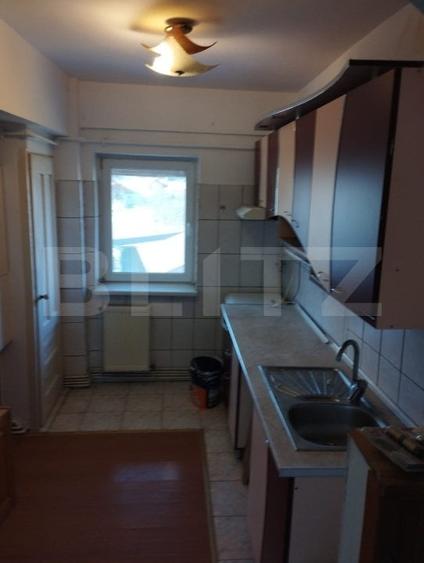 Apartament cu 3 camere decomandat, mobilat în Mihai Viteazu