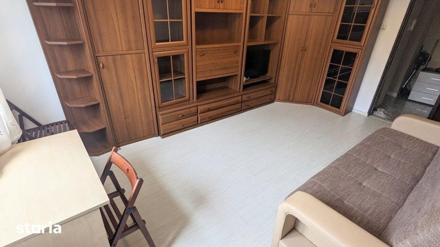 Apartament cu 2 camere decomandat în Între Lacuri