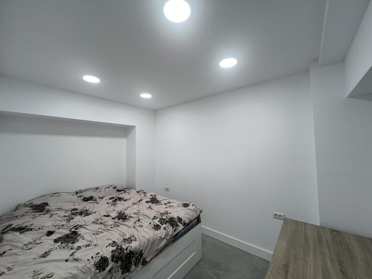 Apartament cu 2 camere semidecomandat, mobilat în Vitan Mall