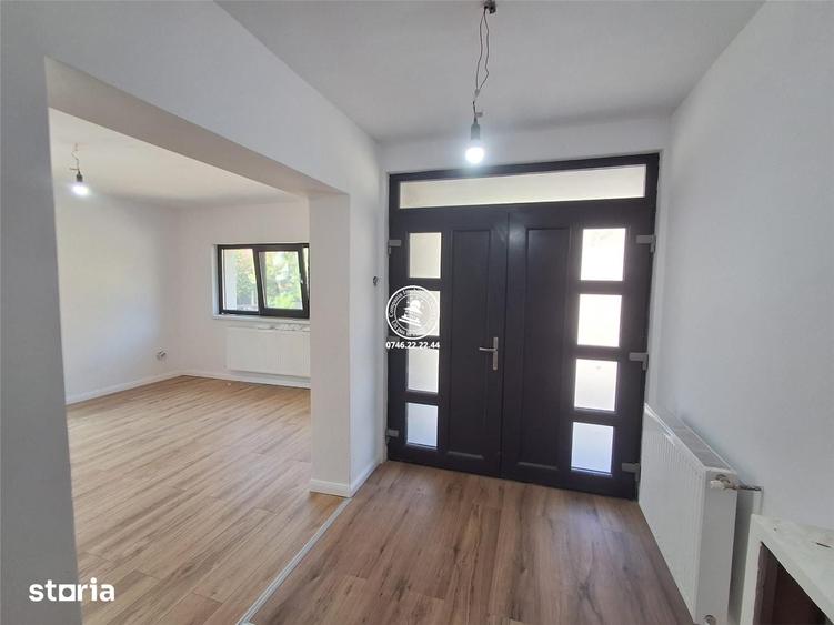 Casă cu 6 camere cu Teren 500 Mp în Păcurari