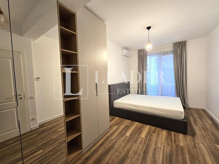 Duplex cu 5 camere cu Teren 250 Mp în Central