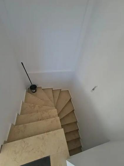 Duplex cu 4 camere cu Canalizare în Chitila