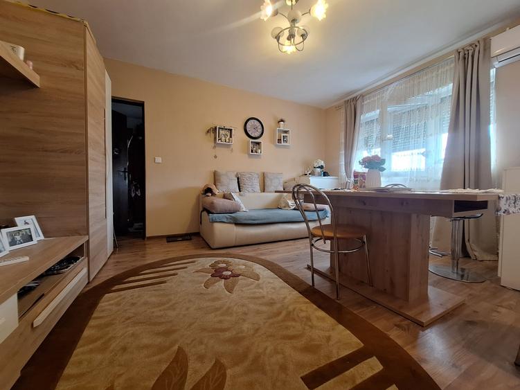 Apartament cu 2 camere semidecomandat, mobilat în Girocului
