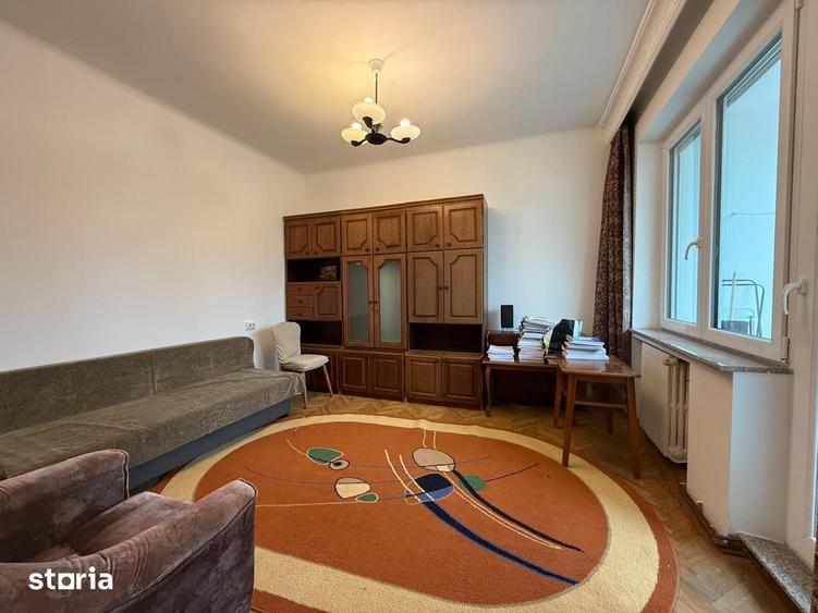 Apartament cu 2 camere în Piața Unirii