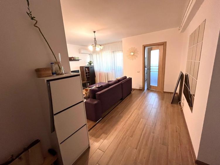 Apartament cu 2 camere semidecomandat, mobilat în Mihai Bravu
