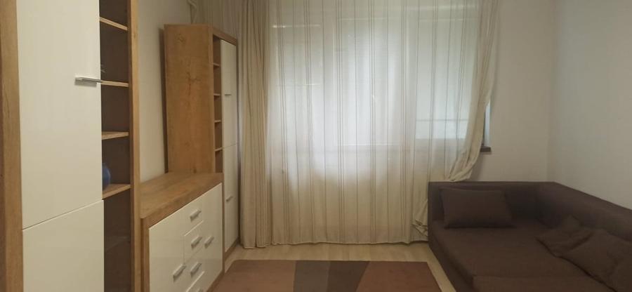 Apartament decomandat în Brâncoveanu