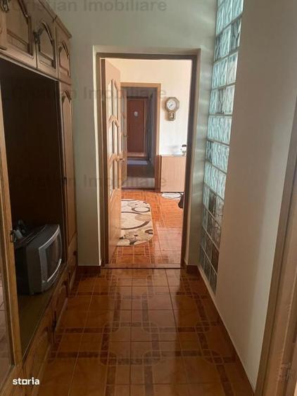 Apartament cu 4 camere în Hipodrom