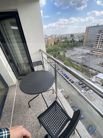 Apartament cu 3 camere decomandat, mobilat în Grozăvești