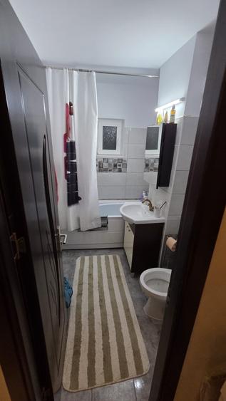 Apartament cu 2 camere decomandat în Sud