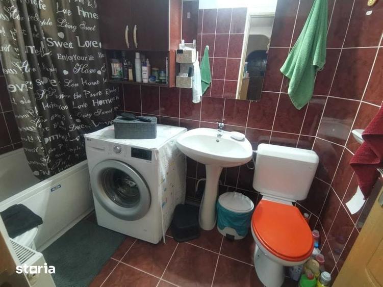 Apartament cu 3 camere în Traian