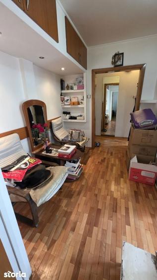 Apartament cu 2 camere decomandat în Pantelimon