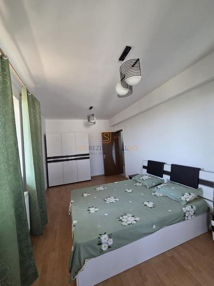 Apartament cu 2 camere semidecomandat, mobilat în 1 Decembrie