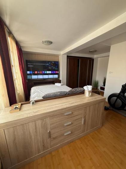 Casă cu 4 camere cu Teren 120 Mp în Centrul Istoric