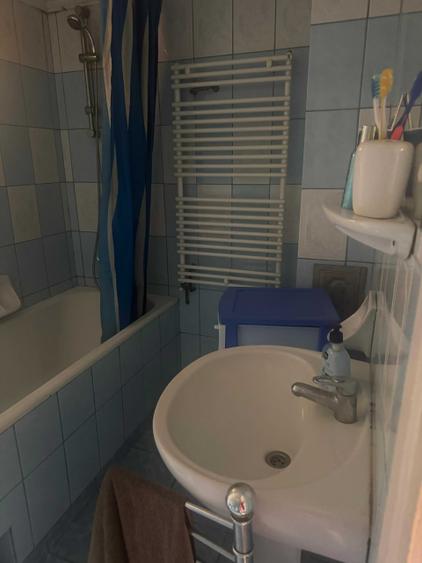Casă cu 4 camere în Tulca