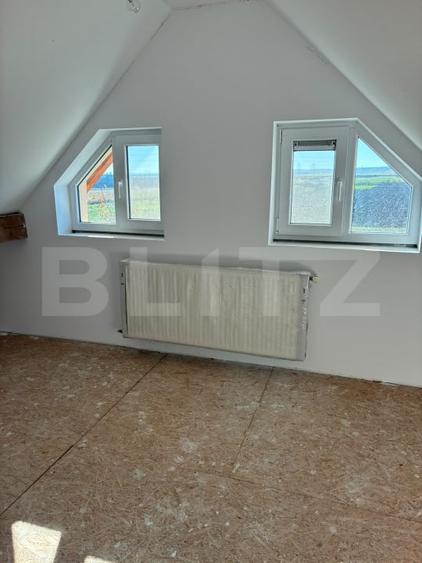 Casă individuală cu 4 camere cu Teren 600 Mp în Sud