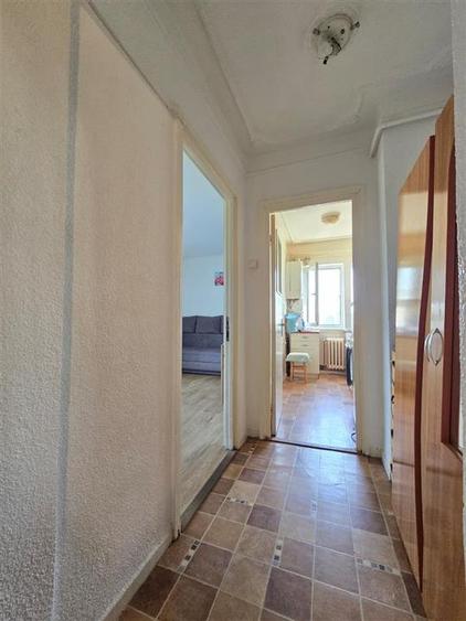 Apartament cu 2 camere decomandat în Mircea cel Bătrân