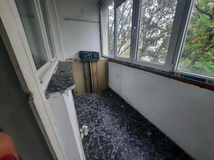 Apartament cu 3 camere decomandat în Militari