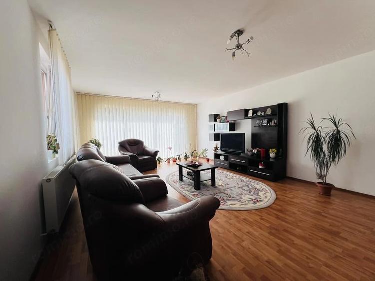 Casă cu 4 camere cu Teren 500 Mp în Mehala
