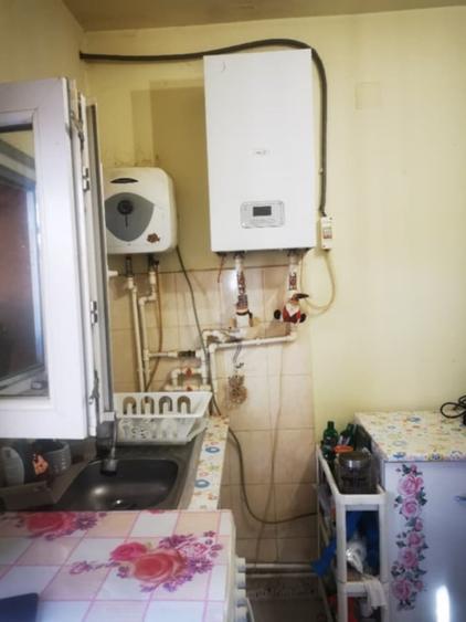 Casă cu 3 camere cu Teren 130 Mp în Străulești