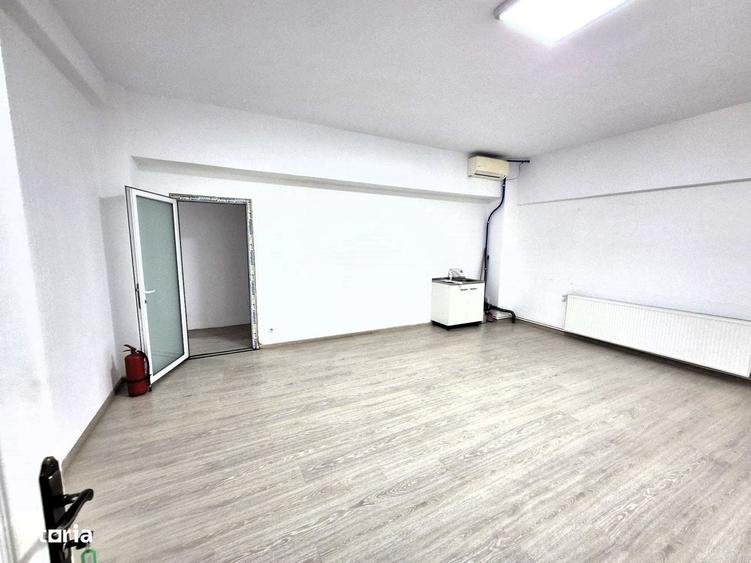 Spațiu comercial, de 35 mp, în Broscărie