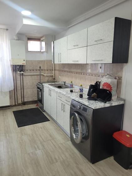 Apartament cu 2 camere decomandat în Unirea