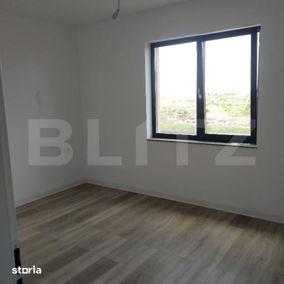 Casă cu 4 camere cu Teren 500 Mp în Bârnova
