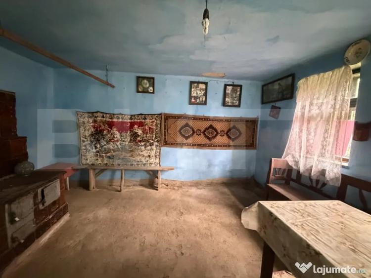 Casă cu 3 camere cu Teren 3000 Mp în Meseșenii de Sus