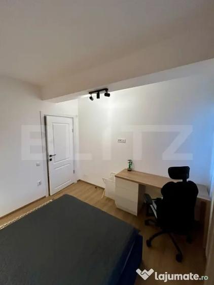 Apartament cu 3 camere semidecomandat în Gruia