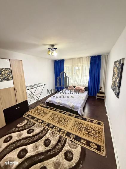 Apartament cu 2 camere decomandat în Calea București