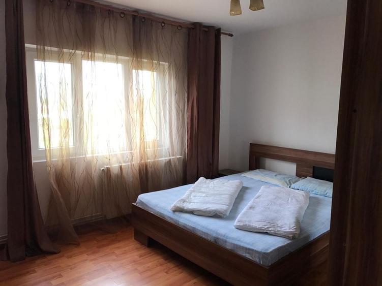 Apartament cu 2 camere decomandat în Steaua