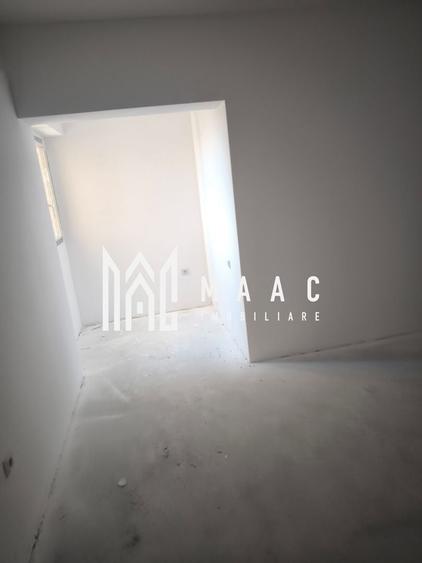 Apartament cu 3 camere decomandat în Vest
