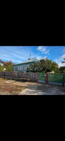 Vand casa in comuna Galbenu jud Braila