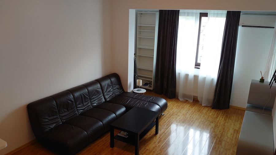 Apartament cu 2 camere semidecomandat în Bucureștii Noi