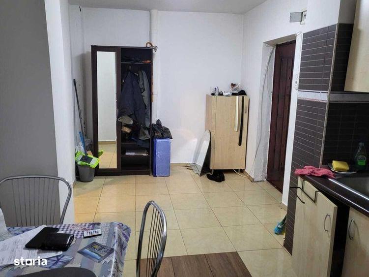 inchiriez 2 camere la 4 statii tramvai Piata Unirii - 3