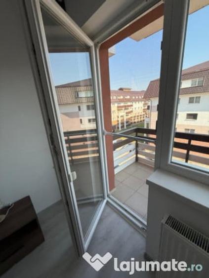 Apartament cu 2 camere decomandat în Sânpetru