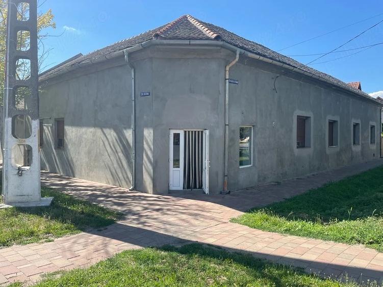 Spațiu comercial, de 30 mp, în Central