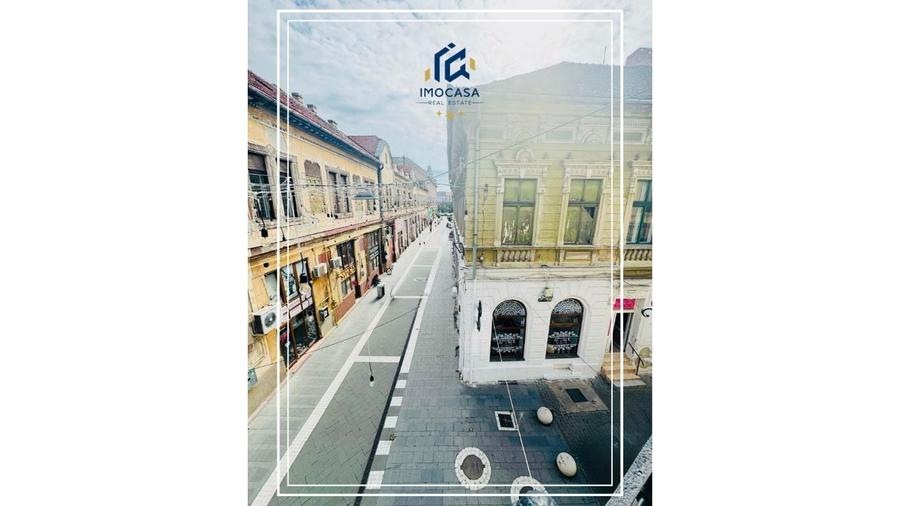 Apartament cu 4 camere decomandat, mobilat în Central