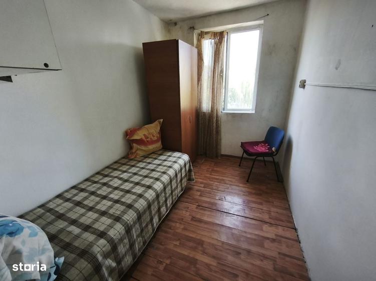Apartament cu 2 camere decomandat în Vest