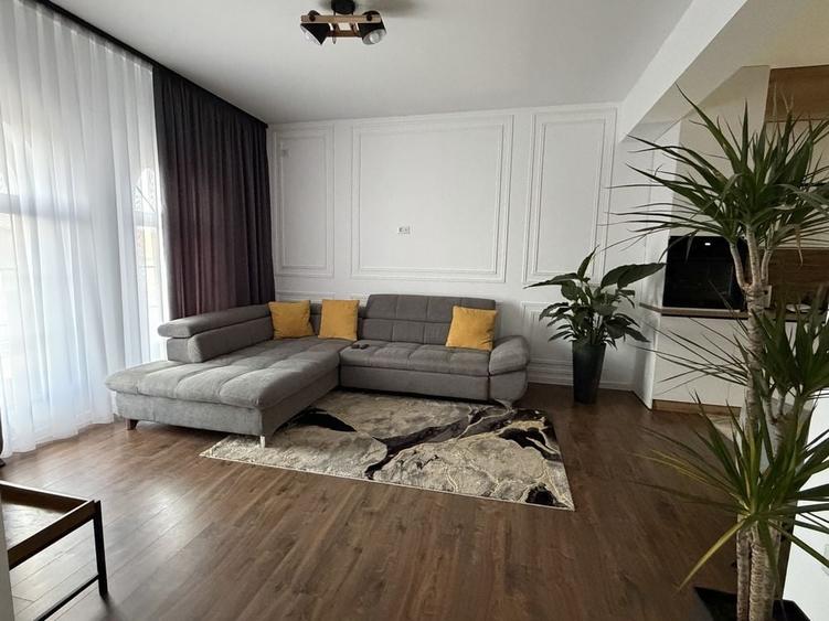 Casă cu 3 camere în Central