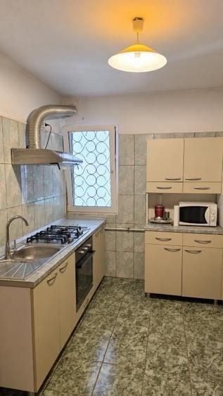 Apartament cu 2 camere semidecomandat, mobilat în Drumul Taberei