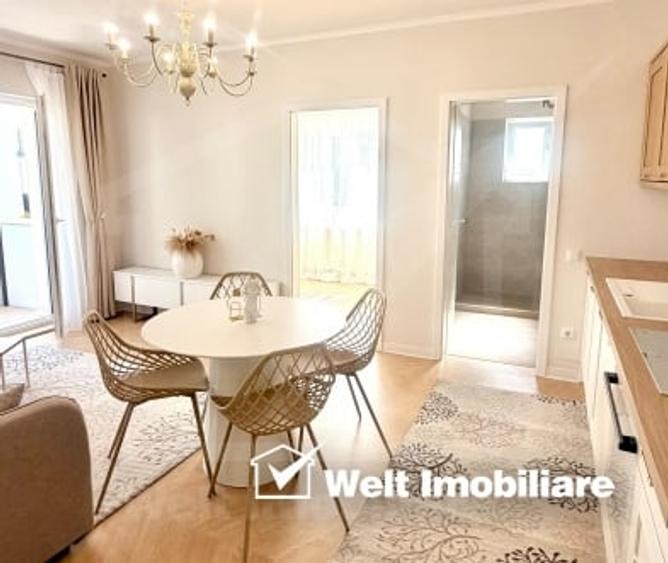 Apartament cu 3 camere semidecomandat, mobilat în Florești