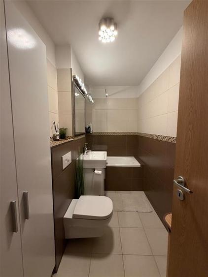 Apartament cu 3 camere decomandat în Decebal
