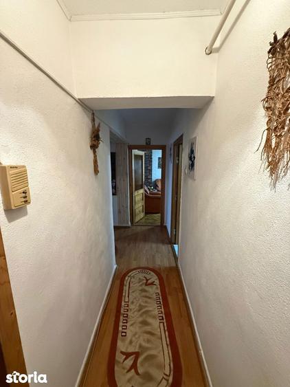 Apartament cu 4 camere în Păcurari