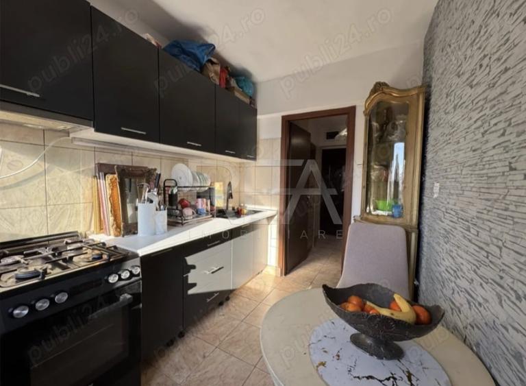 Apartament cu 2 camere semidecomandat, mobilat în Drumul Taberei