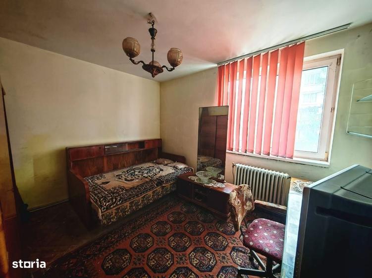 Apartament cu 2 camere semidecomandat în Central